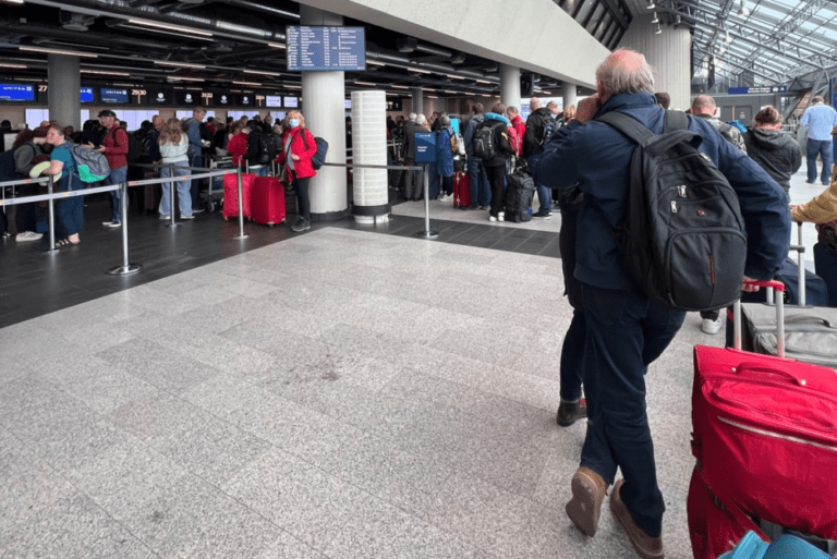 5 Ways to Overcome Anxiety at Airports