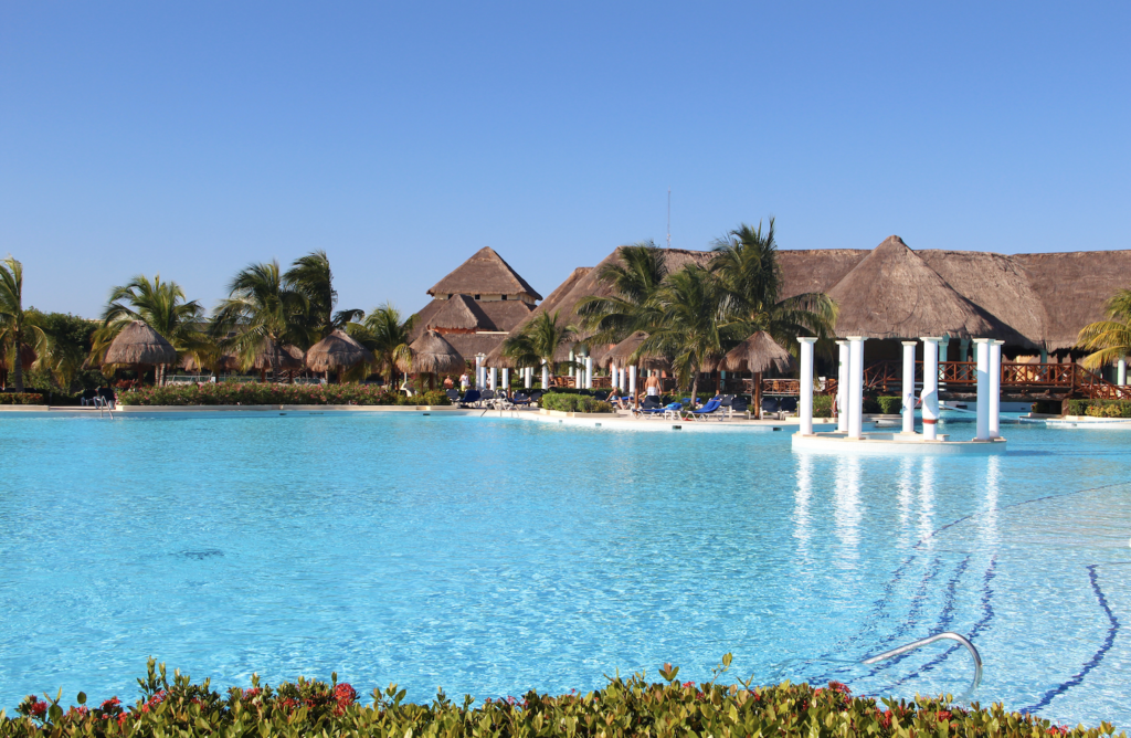 Grand Palladium - all-inclusive family resorts Caribbean